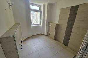 Großzügige 4-Zimmerwohnung mit 2 Balkonen, Tageslichtbad, Abstellraum und effizientem Grundriss – Mittagstr. 8, 39124 Neue Neustadt, Magdeburg – Vorschaubild 9