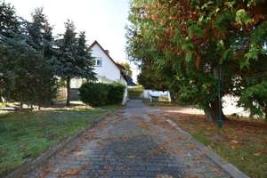 Baugrundstück für Geschossbau + bestehendem Einfamilienhaus in zentraler Lage in Dahlewitz zu ver... – Die vollständige Adresse der Immobilie erhältst du vom Anbieter., 15827 Blankenfelde-Mahlow – Vorschaubild 4