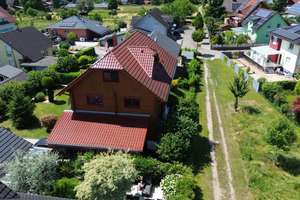 Ein Zuhause mit Charakter – Außergewöhnliches Holzhaus für Generationen – Die vollständige Adresse der Immobilie erhältst du vom Anbieter., 77743 Neuried – Vorschaubild 1