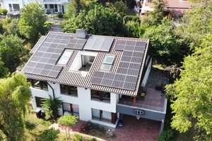 Ein Zuhause mit viel Platz und vielseitigen Möglichkeiten – Böblingen (Kreis) – Vorschaubild 1
