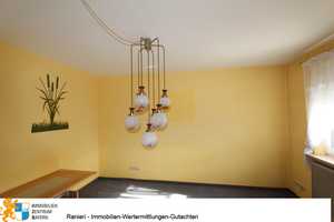 Reihenmittelhaus in Neutraubling voll unterkellert mit Garten und Terrasse – Egerlandstr. 11, 93073 Regensburg (Kreis) – Vorschaubild 13