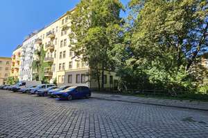 Zentral gelegene 2-Zimmer-Wohnung mit Tageslichtbad – Besichtigung auch am Wochenende ☎️0172-3261193 – Die vollständige Adresse der Immobilie erhältst du vom Anbieter., 10243 Friedrichshain, Berlin – Vorschaubild 10
