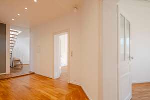 Maisonette-Penthouse mit historischem Charme – 60389 Nordend-Ost, Frankfurt am Main – Vorschaubild 3