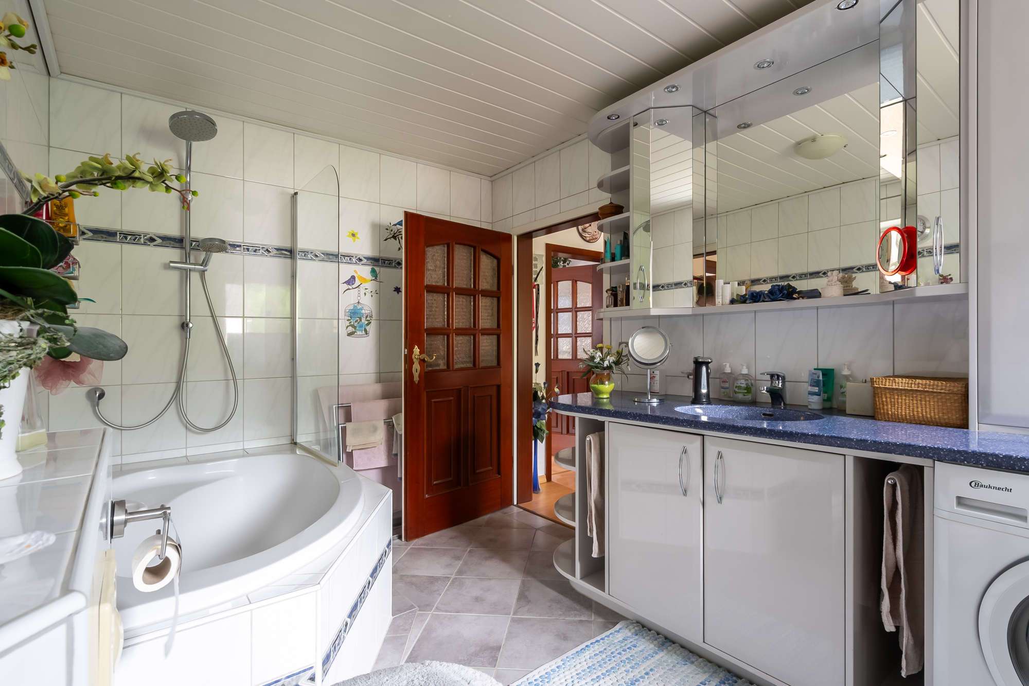 Immobilie in Achim - Bremen: Zweifamilienhaus mit Potenzial – Vermietete Wohnung & frei zur Selbstnutzung! Obj.8692 - Bild 8