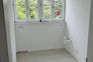Schöne Dachgeschosswohnung in historischem Vierkanthof – Rolshover Straße 526, 51105 Poll, Köln – Vorschaubild 6