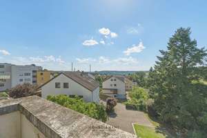 Helle 3,5-Zimmer-Wohnung mit Balkon, Garage & viel Potenzial💛 – Die vollständige Adresse der Immobilie erhältst du vom Anbieter., 73776 Altbach – Vorschaubild 4