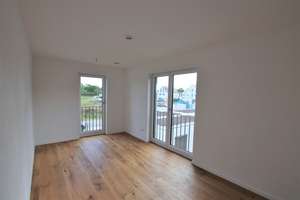 **Moderne, exklusive DHH mit Garage, Stpl. und neuwertiger EBK in Neufahrn-Süd (S1)** – Die vollständige Adresse der Immobilie erhältst du vom Anbieter., 85375 Neufahrn bei Freising – Vorschaubild 7