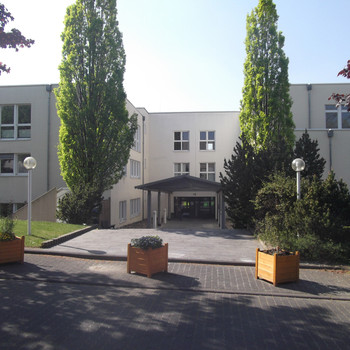 Vermietung von ansprechenden Büro-/Praxisflächen in Bonn-Duisdorf    -provisionsfrei-
