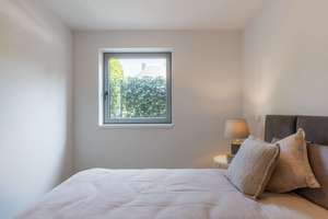 SEMI - FURNISHED - Teilmöblierte 2-Zimmer-Terrassenwohnung am Isarhochufer