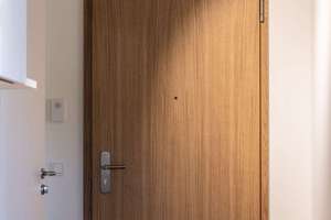 3-Zimmer-Neubauwohnung mit ca. 78 m², hochwertiger Ausstattung, Einbauküche & Ostbalkon in Rosenheim – Die vollständige Adresse der Immobilie erhältst du vom Anbieter., 83024 Nord, Rosenheim – Vorschaubild 16
