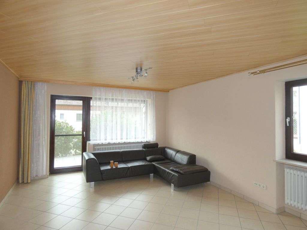 Immobilie in Neustadt an der Donau - Großzügige Doppelhaushälfte in ruhiger Wohnlage - Bild 3