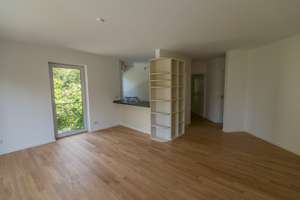 Exklusive, helle, ruhige 2-Zimmer-Wohnung mit Süd-West-Balkon in Wiesbaden-Bierstadt – Igstadter Str. 12, 65191 Bierstadt, Wiesbaden – Vorschaubild 2