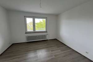 Schöne Wohnung - für Sie renoviert - 3 Zi.-Whng. - Wannenbad - Balkon - Duisburg Rheinhausen – Händelstraße 13, 47226 Rheinhausen-Mitte, Duisburg – Vorschaubild 5