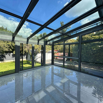 Charmantes Zweifamilienhaus mit Wintergarten-Highlight