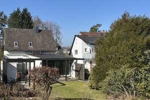 Großes Familienhaus mit tollem Garten – Die vollständige Adresse der Immobilie erhältst du vom Anbieter., 65232 Taunusstein – Vorschaubild 15