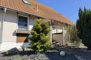 Idyllisches Wohnen am Feldrand – Solides Zuhause für die ganze Familie – Rudolf-Fischer-Straße 13, 38644 Goslar – Vorschaubild 2