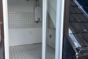 Schöne helle 3-Zimmer Dachgeschosswohnung in Düsseldorf-Hamm mit Balkon – Aderkirchweg 67, 40221 Hamm, Düsseldorf – Vorschaubild 22