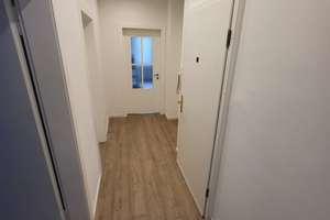 Helle 3,5 Zimmer Wohnung mit Balkon & Einbauküche in Düsseldorf Grafenberg – Die vollständige Adresse der Immobilie erhältst du vom Anbieter., 40629 Grafenberg, Düsseldorf – Vorschaubild 10