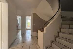 Modernes Reihenmittelhaus in bester Lage von Adelsried, Provisionsfrei direkt vom Eigentümer – Die vollständige Adresse der Immobilie erhältst du vom Anbieter., 86477 Adelsried – Vorschaubild 7