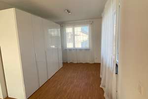 Neuwertiges 5-Zimmer-Reihenendhaus mit EBK in Bad Homburg vor der Höhe, Hochtaunuskreis – Kälberstücksweg 16e, 61350 Bad Homburg vor der Höhe – Vorschaubild 11