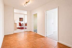 Gut geschnittene 2-Zimmer-Wohnung mit Aufzug & Garage – Die vollständige Adresse der Immobilie erhältst du vom Anbieter., 12203 Lichterfelde, Berlin – Vorschaubild 12