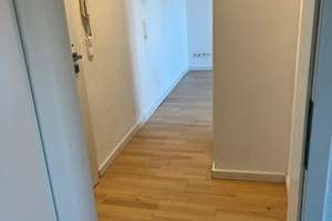 Möblierte 2-Zimmer-Wohnung mit Balkon und traumhaftem Weitblick über Stuttgart – Klippeneckstraße 18, 70186 Gaisburg, Stuttgart – Vorschaubild 11