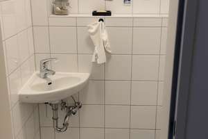 Gepflegte 3-Zimmer-Wohnung mit Balkon in München-Allach – Die vollständige Adresse der Immobilie erhältst du vom Anbieter., 80999 Untermenzing, München – Vorschaubild 8