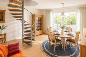 Sonnige 4-Zimmer-Maisonettewohnung mit 4 Südwest Balkonen & Tiefgarage in Fürth – Nähe Wiesengrund – Die vollständige Adresse der Immobilie erhältst du vom Anbieter., 90762 Stadtpark, Stadtgrenze, Fürth – Vorschaubild 5