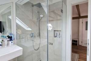 Urbaner Lifestyle – Ihr Rückzugsort über den Dächern des Westens – Die vollständige Adresse der Immobilie erhältst du vom Anbieter., 70197 Rotebühl, Stuttgart – Vorschaubild 7