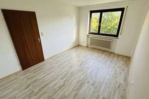 Idyllisches Reihenhaus am Rande von Regensburg – Die vollständige Adresse der Immobilie erhältst du vom Anbieter., 93057 Sallern-Gallingkofen, Regensburg – Vorschaubild 9