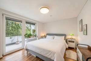 Helle 3-Zimmer-Wohnung mit umlaufendem Balkon direkt am Englischen Garten in München-Schwabing – Die vollständige Adresse der Immobilie erhältst du vom Anbieter., 80805 Alte Heide-Hirschau, München – Vorschaubild 7