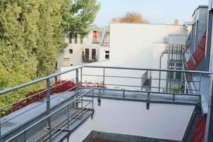 *Dachgeschoss Simon-Dach-Straße mit Balkon und EBK* – Simon-Dach-Straße 19, 10245 Friedrichshain, Berlin – Vorschaubild 2