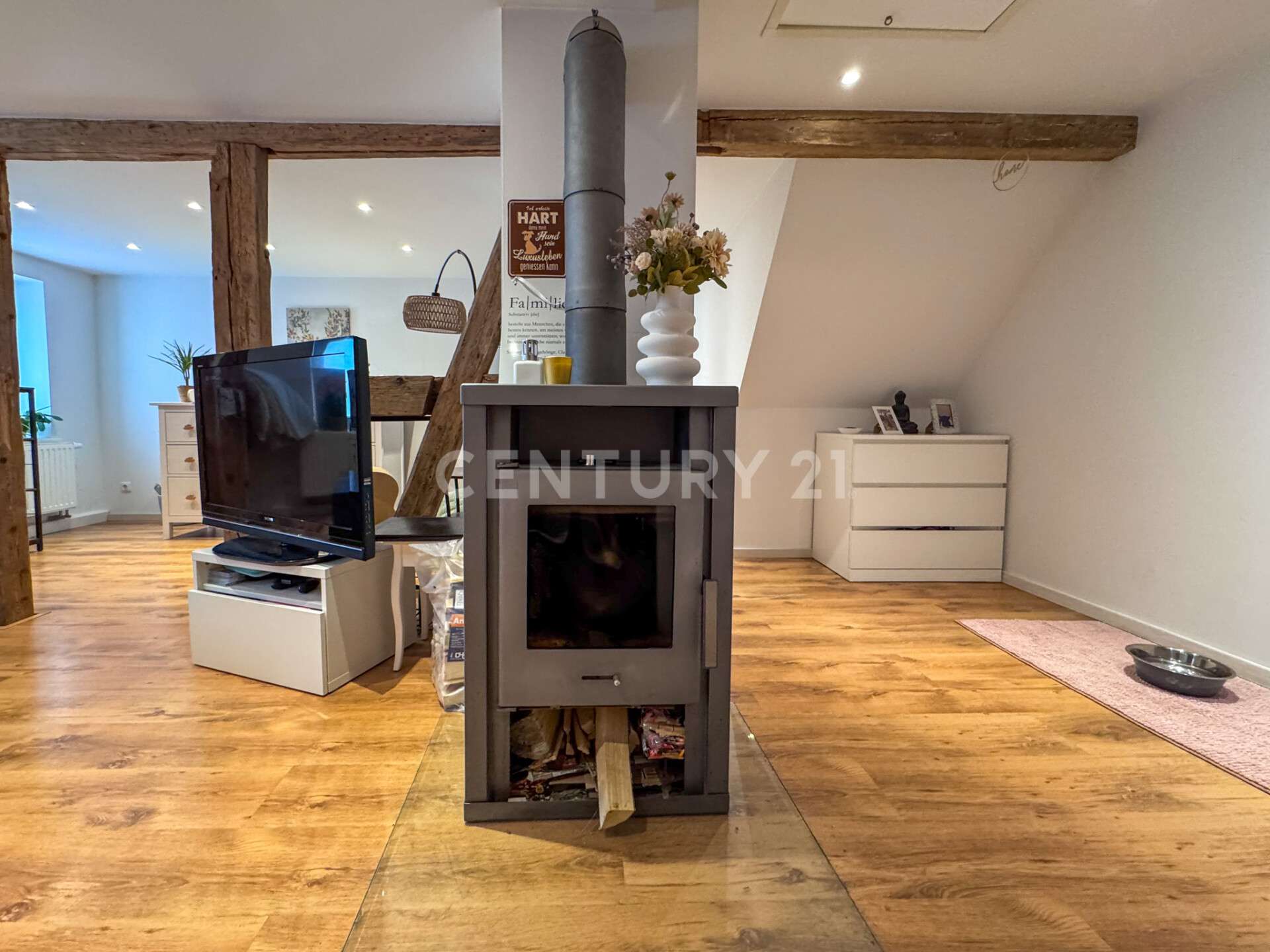 Immobilie in Weitramsdorf - Attraktive Kapitalanlage mit 4 Wohneinheiten und Entwicklungspotenzial in Tambach bei Coburg - Bild 12