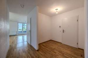 Vermietet, Eigennutzung ab Mitte 2027 möglich: Terrasse, Balkon und TG-Stellplatz im Europaviertel – 60486 Gallus, Frankfurt am Main – Vorschaubild 12