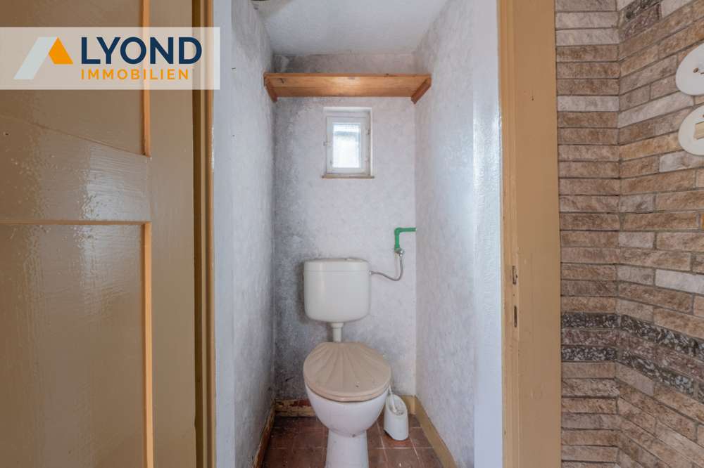 Immobilie in Altenburg - Charmantes Einfamilienhaus mit großem Gestaltungspotenzial und Garten in ruhiger Lage von Altenburg - Bild 4