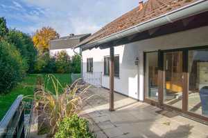 Stattliches Einfamilienhaus, Dachausbau, ELW und großzügiger Hausgarage. – Westerwaldkreis – Vorschaubild 1