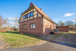 Leben in Ruhe und Weite – Einfamilienhaus mit Charakter auf außergewöhnlichem Grundstück – Die vollständige Adresse der Immobilie erhältst du vom Anbieter., 21423 Winsen (Luhe) – Vorschaubild 24