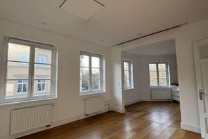 Attraktive Maisonettewohnung mit moderner Ausstattung, 2 Bädern und großzügiger Küche – Beim Alten Schützenhof 20, 22083 Barmbek-Süd, Hamburg – Vorschaubild 4