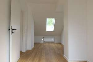 Kernsanierte und helle DG-Wohnung mit Dachterrasse! – Schnuckentrift 4, 30657 Bothfeld, Hannover – Vorschaubild 8