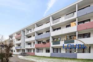 Leerstehende 2-Zimmer-Wohnung mit Balkon im Stühlinger.