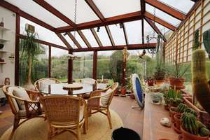 Stilvolle Villa in Leverkusen-Schlebusch mit grünem Grundstück und Wintergarten – Die vollständige Adresse der Immobilie erhältst du vom Anbieter., 51375 Schlebusch, Leverkusen – Vorschaubild 8