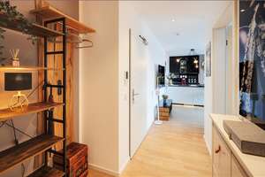 Möbliert: Lichtdurchflutete 2-Zimmer Wohnung mit großer Dachterrasse  – Die vollständige Adresse der Immobilie erhältst du vom Anbieter., 81371 Sendlinger Feld, München – Vorschaubild 10