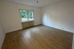 2 MEHRFAMILIENHÄUSER MIT 6 WOHNEINHEITEN + GROSSZÜGIGE GEWERBFLÄCHE - IM ZENTRUM VON GUMMERSBACH - – Hindenburgstr. 57 und 59, 51643 Gummersbach – Vorschaubild 8
