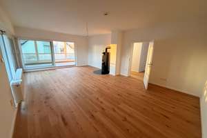 Exklusives Penthouse mit 3 Zimmern und umlaufender Dachterrasse in München-Obermenzing