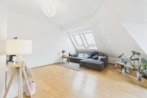 Stilvoll wohnen auf der Maschseeseite – großzügige 3-Zimmer-Wohnung mit Balkon – 30173 Südstadt, Hannover – Vorschaubild 3