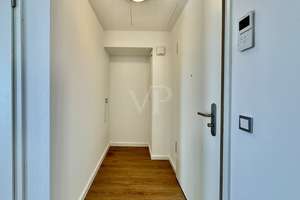 Barrierefreies Apartment mit separater Küche, verglaster Loggia und Weitblick – Die vollständige Adresse der Immobilie erhältst du vom Anbieter., 12489 Adlershof, Berlin – Vorschaubild 3