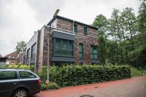 Traumhafte Waldrand-Idylle in Hamburg Wohldorf-Ohlstedt: Hochwertige DHH mit Garten – Die vollständige Adresse der Immobilie erhältst du vom Anbieter., 22397 Wohldorf-Ohlstedt, Hamburg – Vorschaubild 14