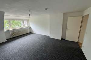 Gemütliches Zuhause für die ganze Familie - helle 3,5-Zimmer-Dachgeschosswohnung in Essen-Borbeck – Weidkamp 177, 45355 Borbeck-Mitte, Essen – Vorschaubild 6
