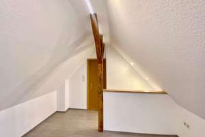 Bezugsfertige und sanierte 4-Zimmer-Maisonettewohnung mit schöner Einbauküche und Gartennutzung – Die vollständige Adresse der Immobilie erhältst du vom Anbieter., 42855 Nordstadt, Remscheid – Vorschaubild 14