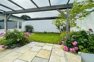 Atrium-Bungalow in ruhiger Lage – Fürstenfeldbruck (Kreis) – Vorschaubild 1
